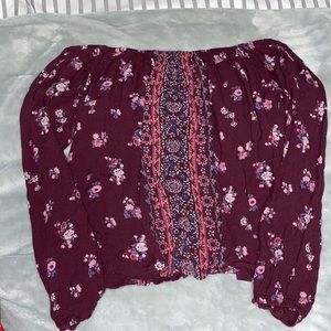 Super cute off the shoulder top!